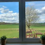 منزل للإقامة Naturzentral - Neu Ab 2026 Ebenerdige Privatresidenz Mit Sauna, Terrasse & Naturblick Sowie Grosser Wiese Fuer Auszeiten Allein, Zu Zweit Oder Mit Kind *